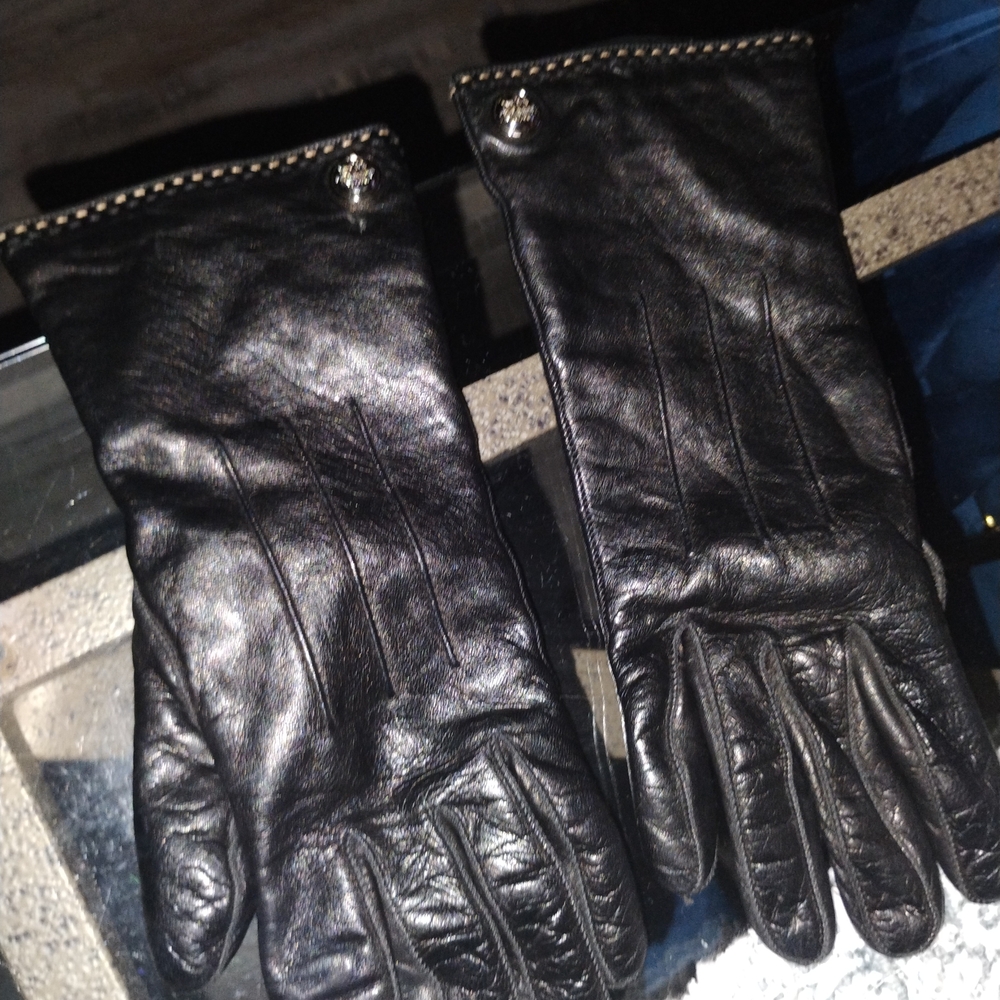 Coach Black Leather Studded Gloves Women's